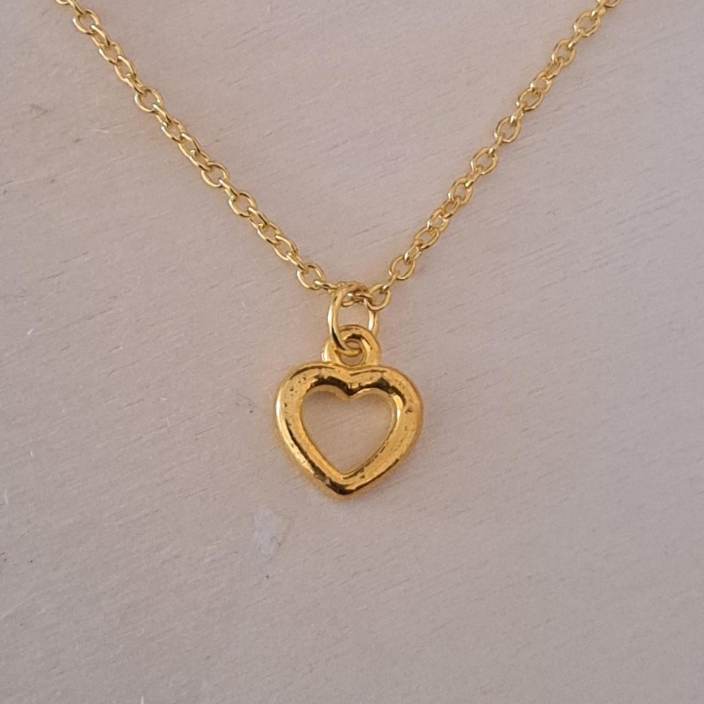 Gold Tone Dainty Open Heart Pendant Necklace Minimalist Hammered Style Charm